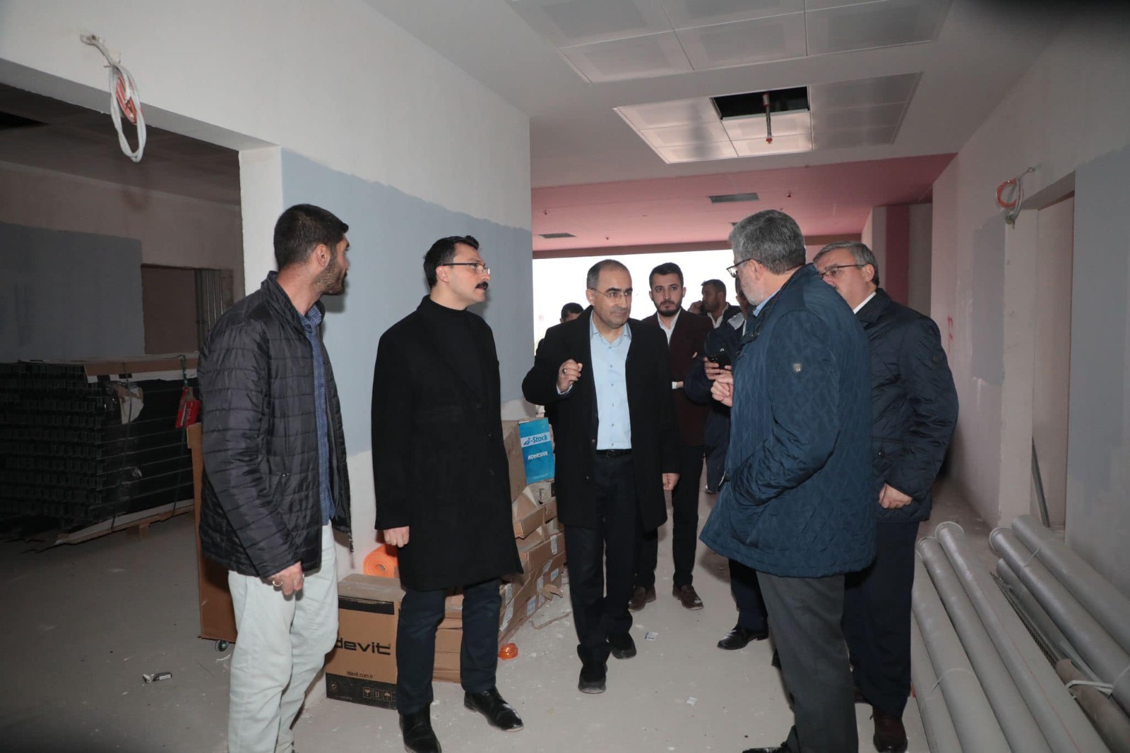 AK Parti Milletvekilleri, Devlet Hastanesi Şantiyesinde İncelemelerde Bulundu