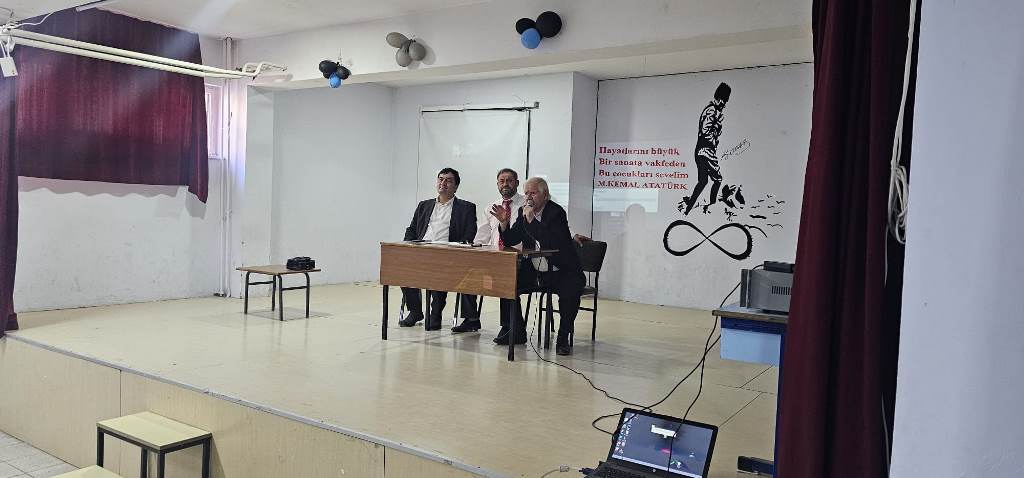 TÜRKELİ GAZETESİ YAZARLARI, SAHİPATA TOKİ İLKOKULU ÖĞRENCİLERİYLE SÖYLEŞİ GERÇEKLEŞTİRDİ