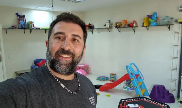 OTİZMDE İYİLEŞMENİN YOLU BAĞIRSAK TEMİZLİĞİNDEN GEÇİYOR