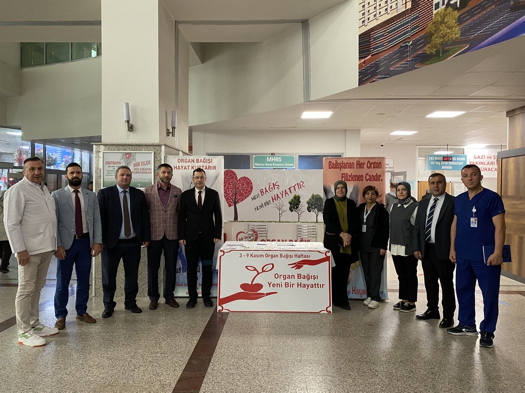Devlet Hastanesi’nde Organ Bağışı Haftası İçin Farkındalık Standı Kuruldu