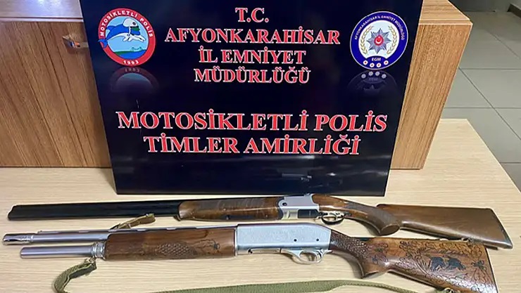 Afyonkarahisar'da Haftalık Asayiş Uygulaması 24 Kişi Yakalandı