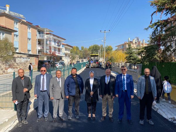 Başkan Seyhan Kılınçarslan, Sıcak Asfalt Çalışmalarını İnceledi