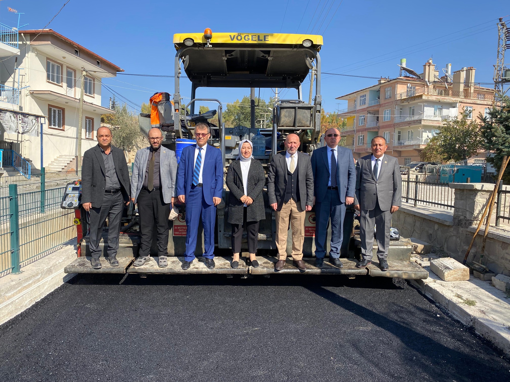 Başkan Seyhan Kılınçarslan, Sıcak Asfalt Çalışmalarını İnceledi