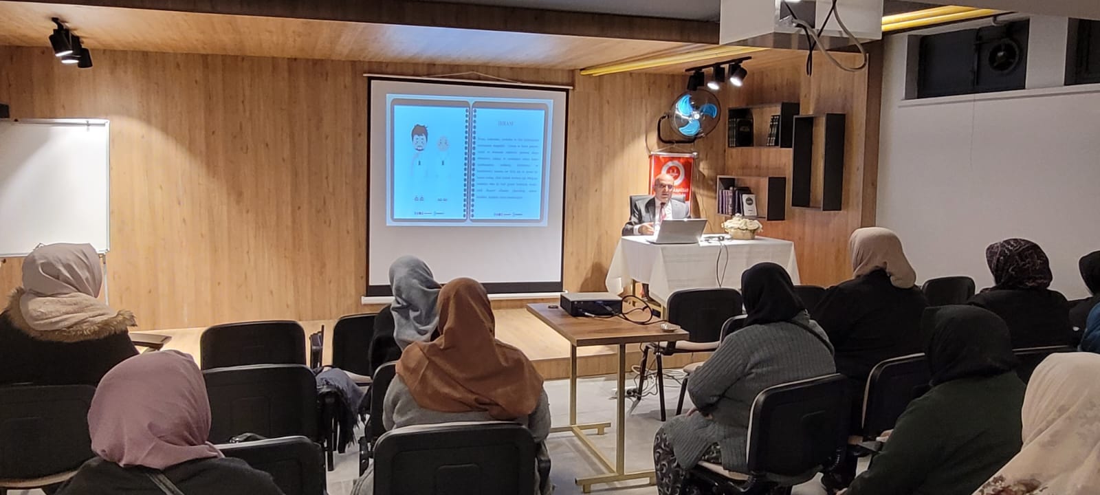 Afyonkarahisar İl Müftülüğünde Umre İbadeti Eğitimi