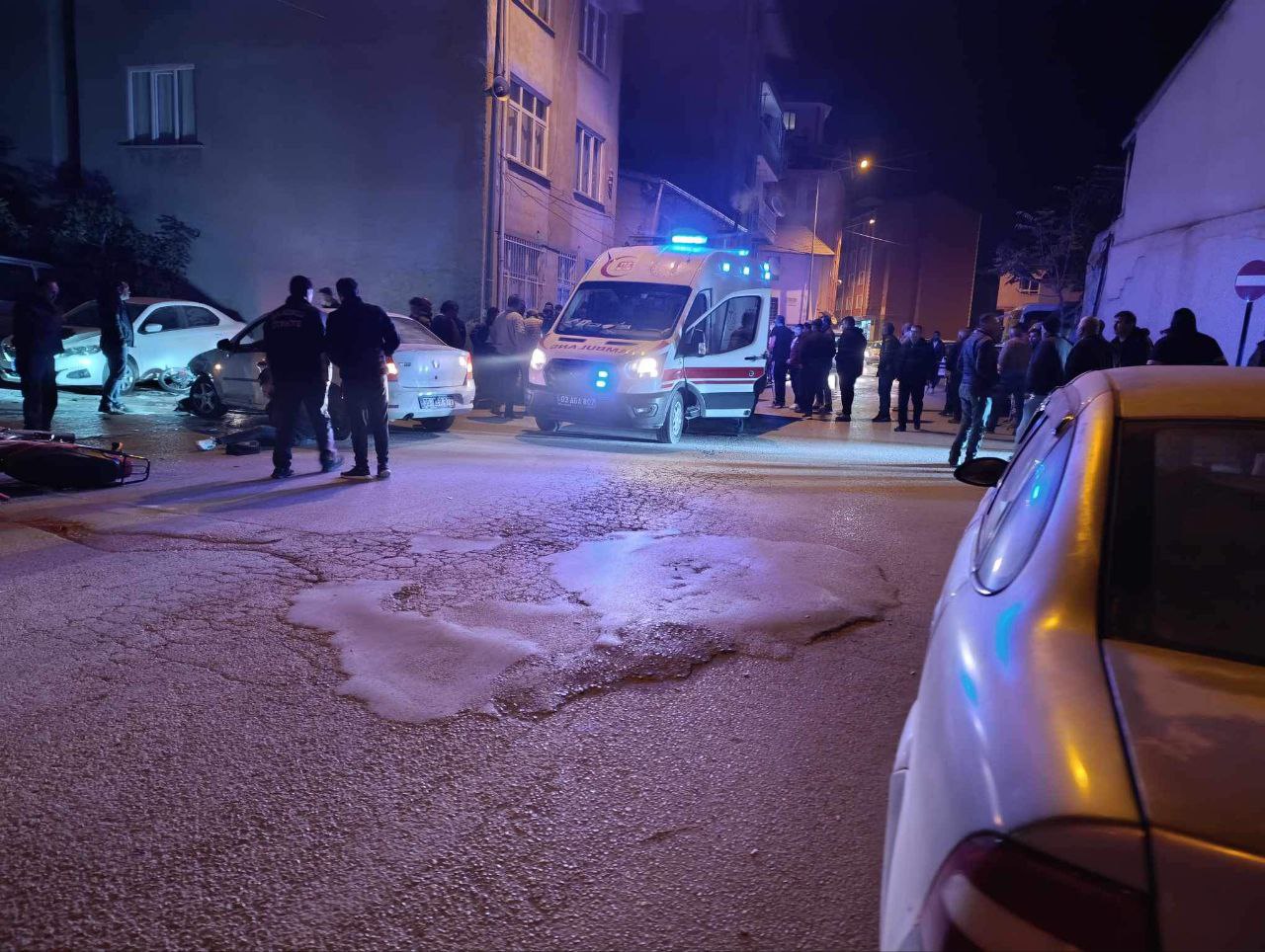 Sandıklı'da Trafik Kazalarında 3 Kişi Yaralandı
