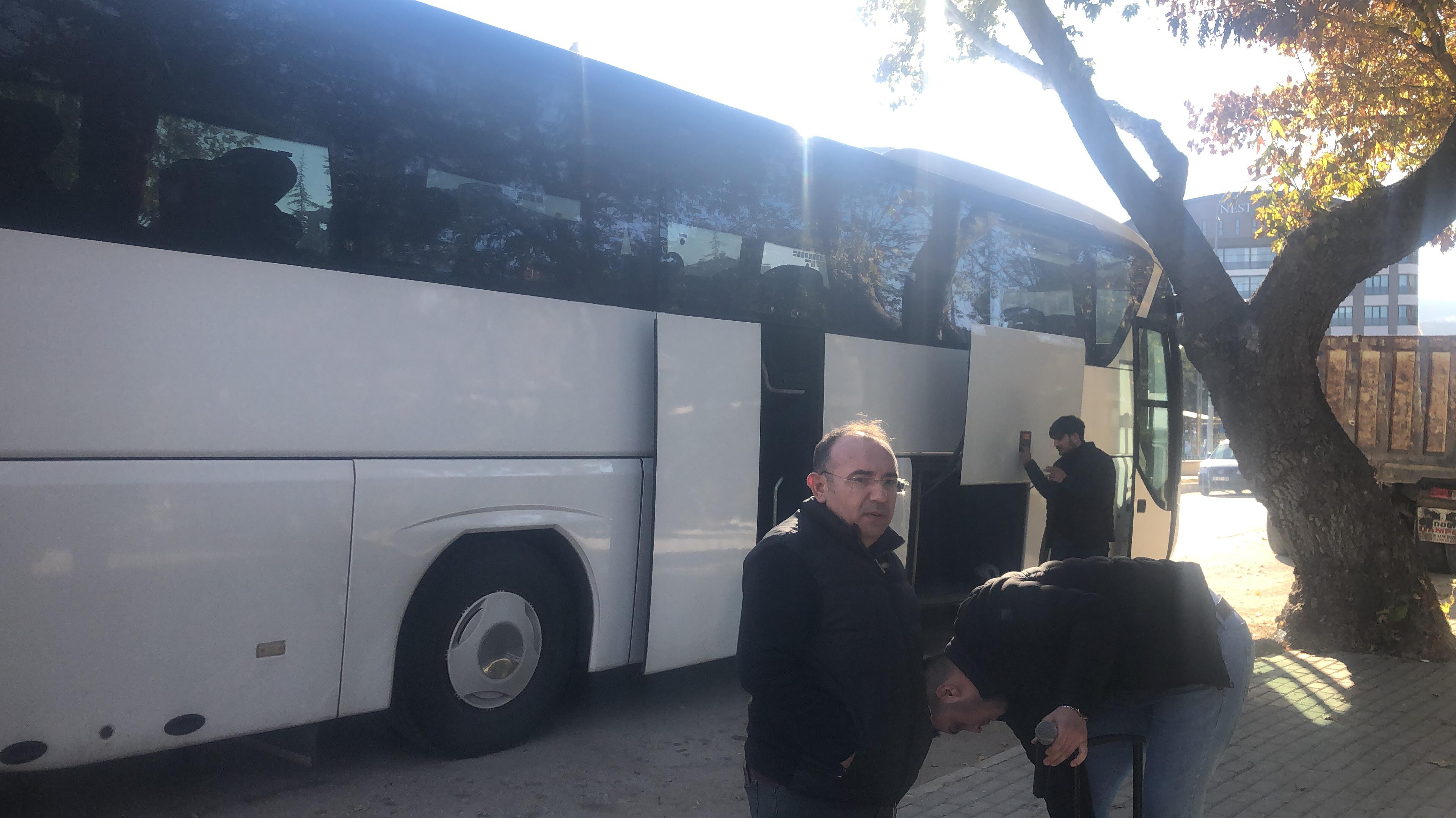 AFYONKARAHİSAR'DA KASIM AYI UMRECİLERİ DUALARLA UĞURLANDI