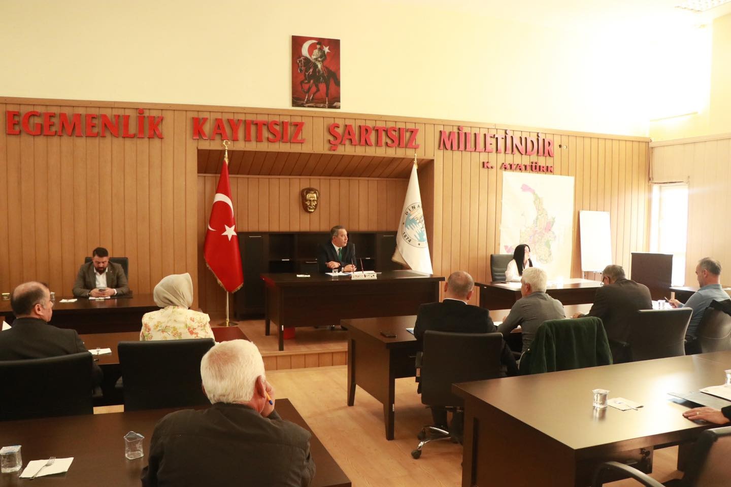 Dinar’da Kasım Ayı Olağan Meclis Toplantısı Gerçekleştirildi