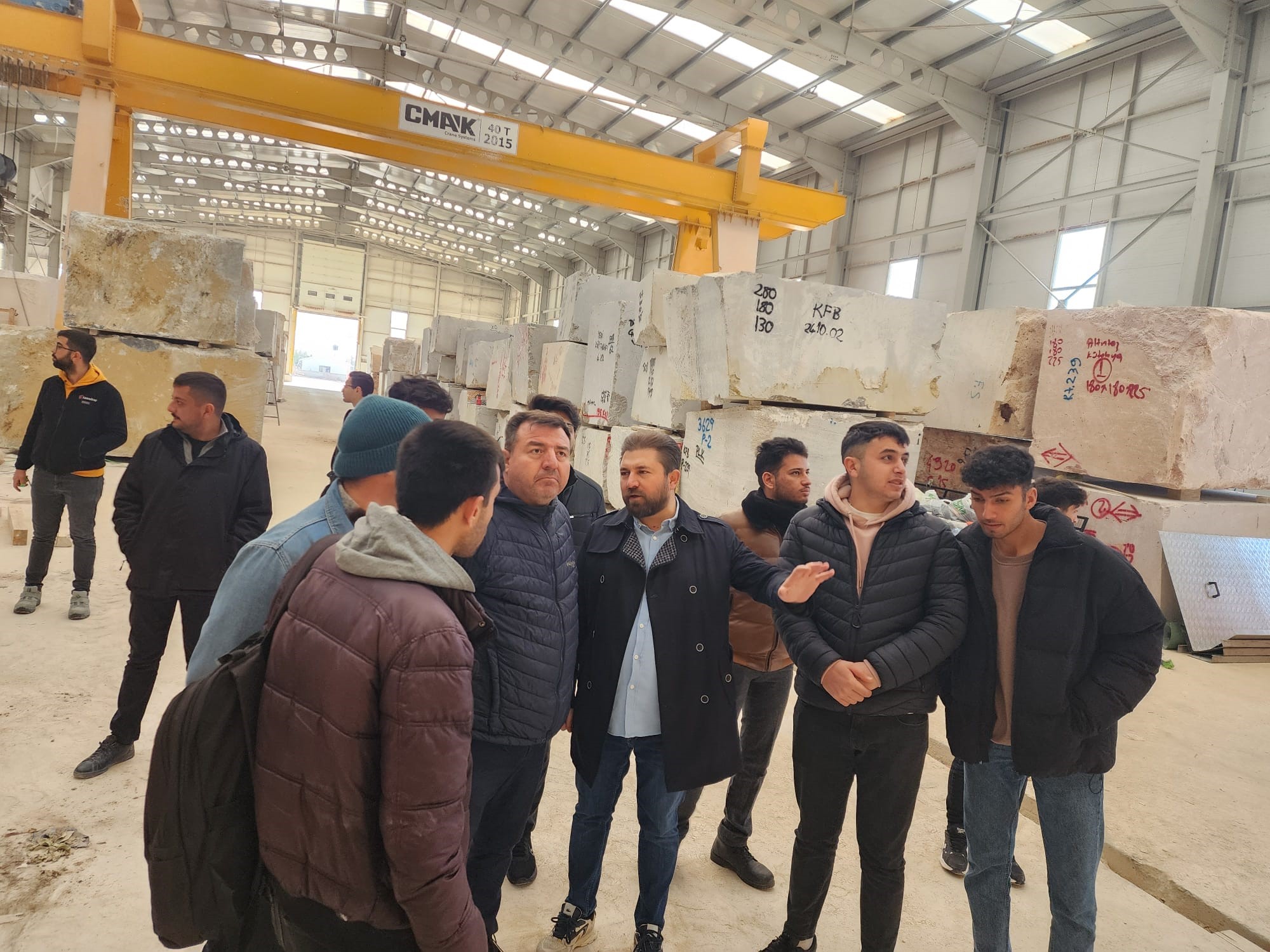 Afyonkarahisar'da Gençler Mermer ve Makine Fabrikalarında Teknik Gezdi