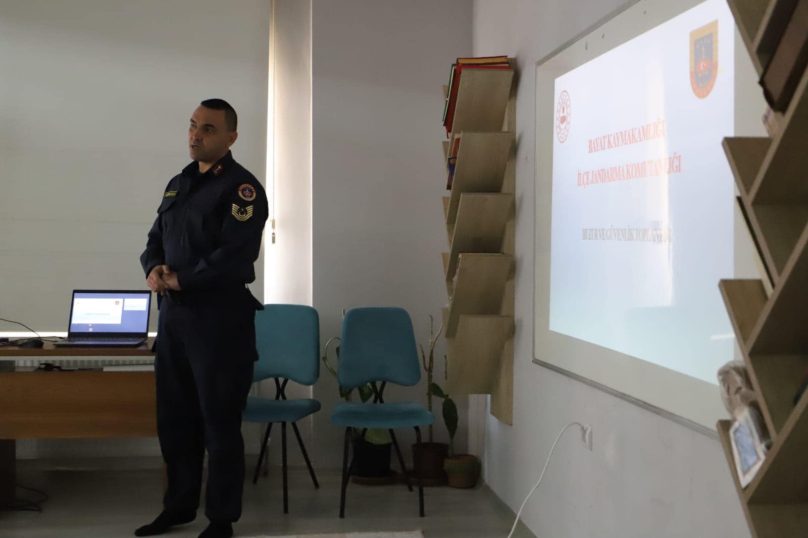 Bayat’ta “Huzur ve Güvenlik” Toplantısı Gerçekleştirildi