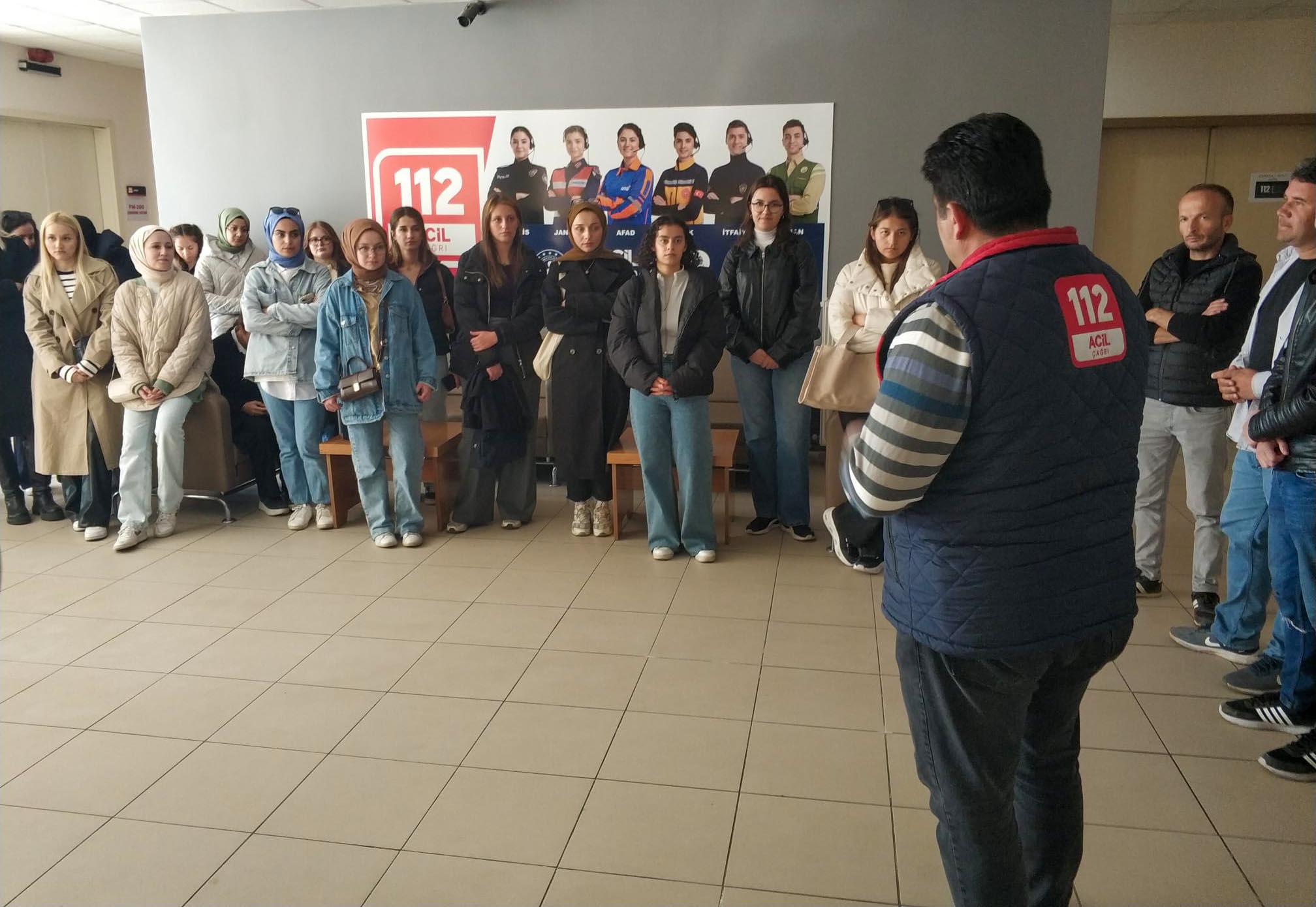 AKÜ Eğitim Fakültesi Öğrencileri AFAD’a Teknik Gezi Düzenledi