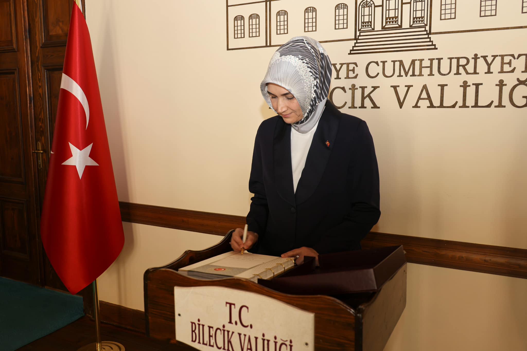  Vali Yiğitbaşı, Bilecik Valisi Şefik Aygöl’ü Ziyaret Etti