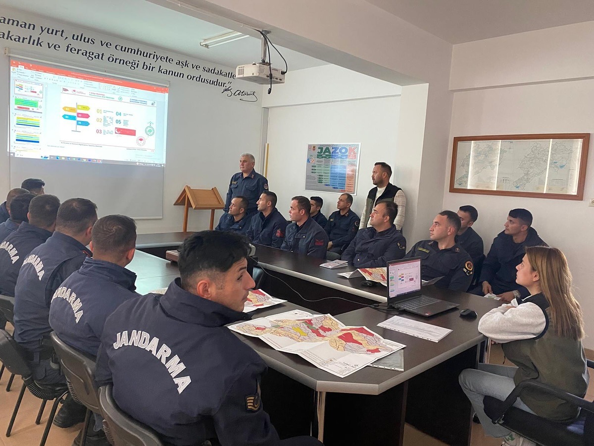Sandıklı DKMP Ekipleri, İlçe Jandarma Komutanlığında Toplantı Düzenledi