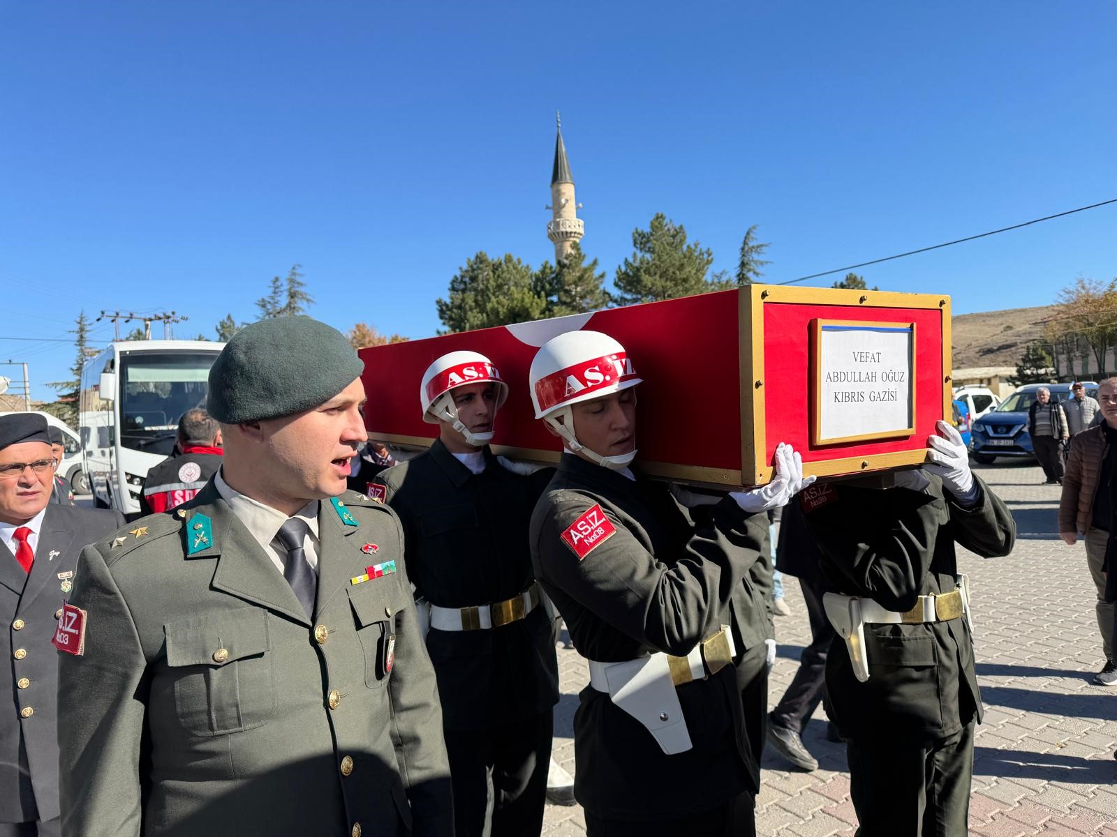 Kıbrıs Gazisi Askeri Törenle Son Yolculuğuna Uğurlandı