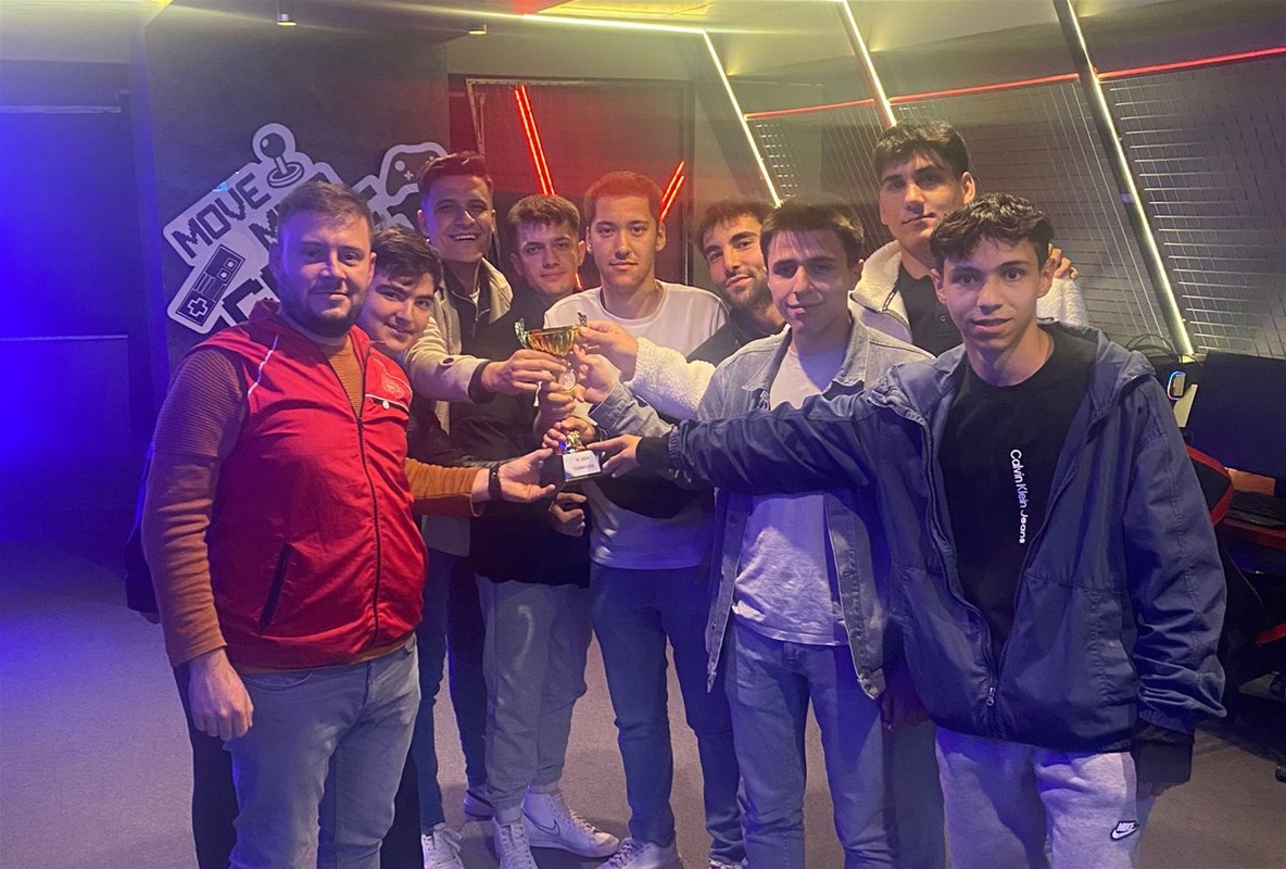 Karahisar Gençlik Merkezi'nde “FC 2024 E-Spor” Turnuvası Düzenlendi