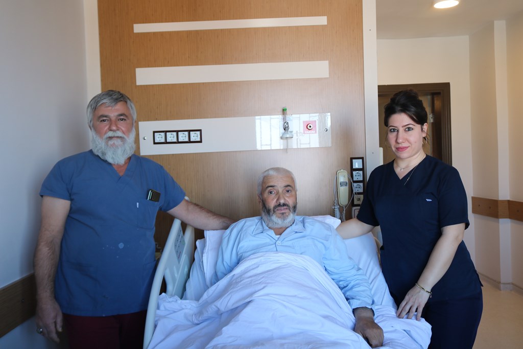 FUAR HASTANESİ'NDE SAFRA KESESİ AMELİYATI BAŞARI İLE YAPILDI