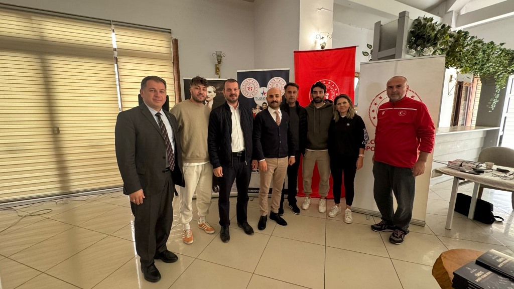 AFYONKARAHİSAR'IN SPORTİF BAŞARILARI TAKDİR EDİLDİ
