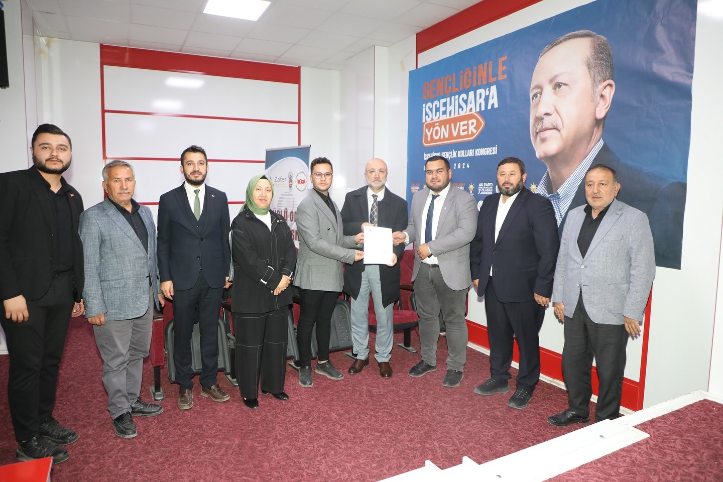 BAŞKAN ŞAHİN, GENÇLİK KOLLARI KONGRESİNE KATILDI