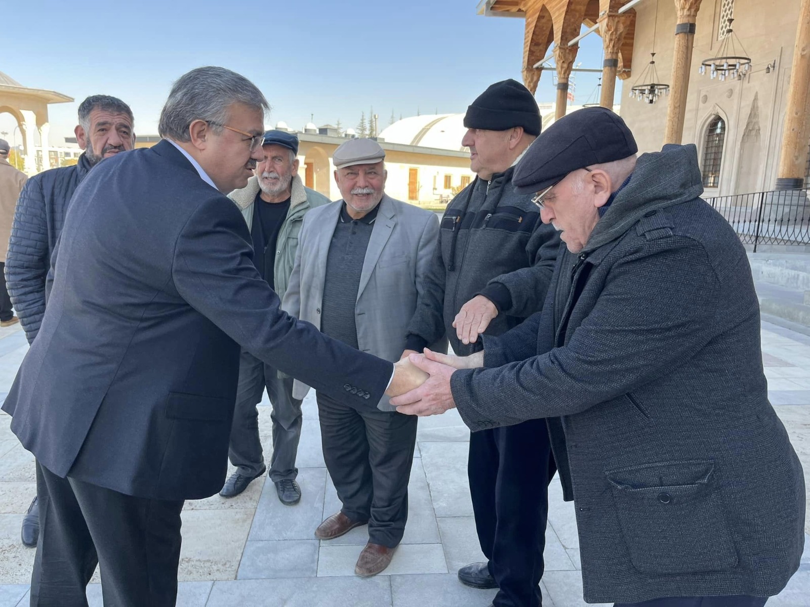 MİLLETVEKİLİ YURDUNUSEVEN CENAZE TÖRENİNE KATILDI