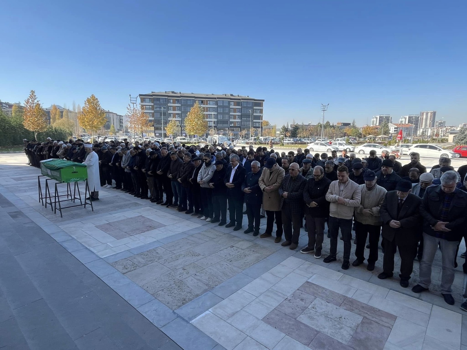 MİLLETVEKİLİ YURDUNUSEVEN CENAZE TÖRENİNE KATILDI
