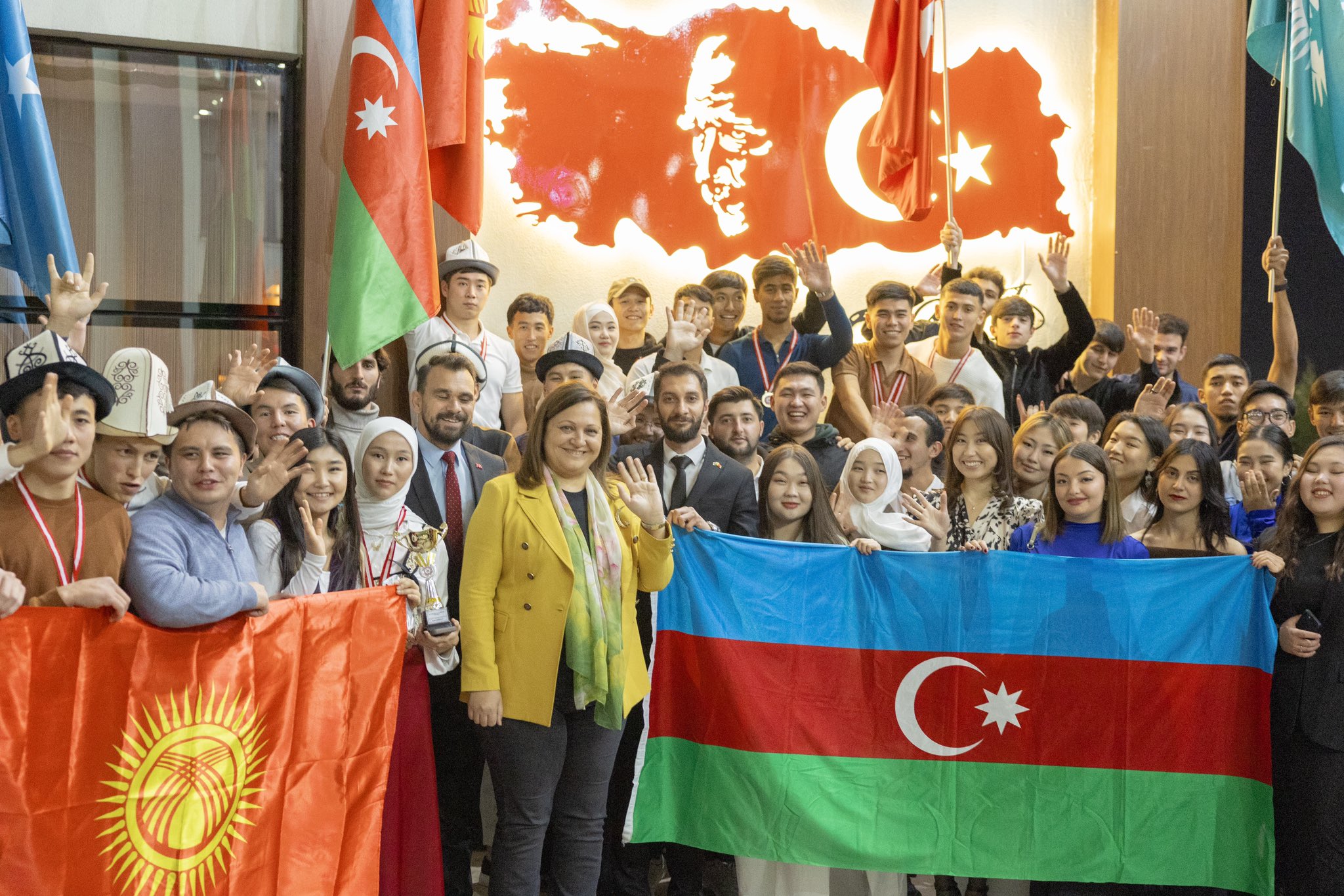 Başkan Burcu Köksal ‘’Azerbaycan’ın Zaferi Türk Dünyasının Zaferi’’