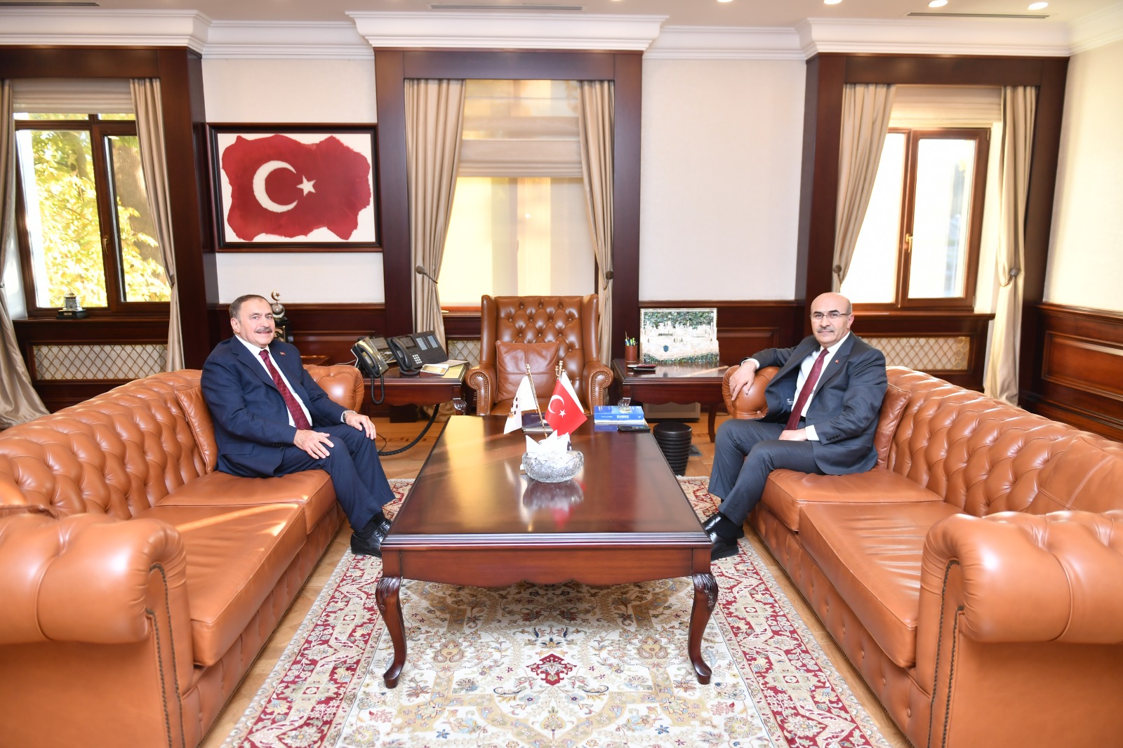 Eski Bakan Eroğlu Ankara’da Emniyet Genel Müdürü Demirtaş’ı Ziyaret Etti