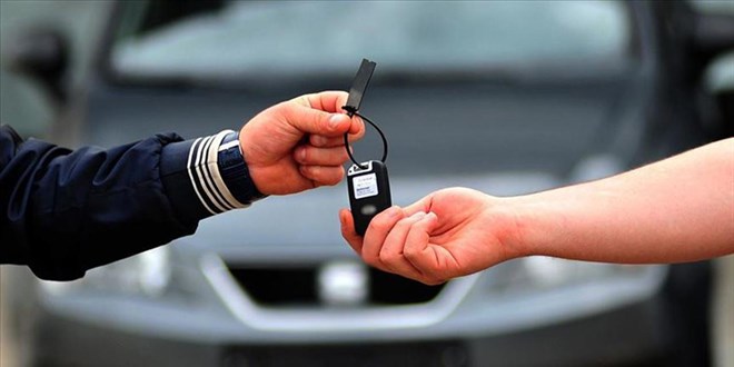 ONLİNE İKİNCİ EL OTO PAZARINDA SATIŞLAR EKİMDE ARTTI