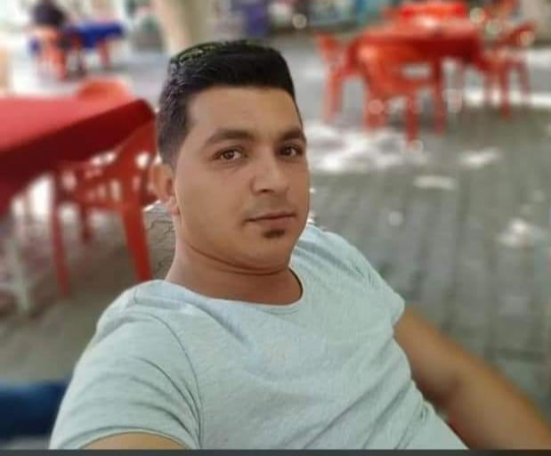 GENÇ SÜRÜCÜ, İYİLİK YAPMAK İSTERKEN CANINDAN OLDU