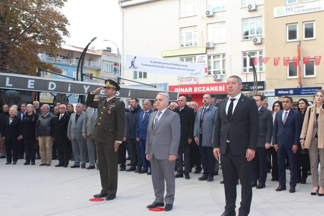 Dinar’da 10 Kasım Atatürk’ü Anma Günü