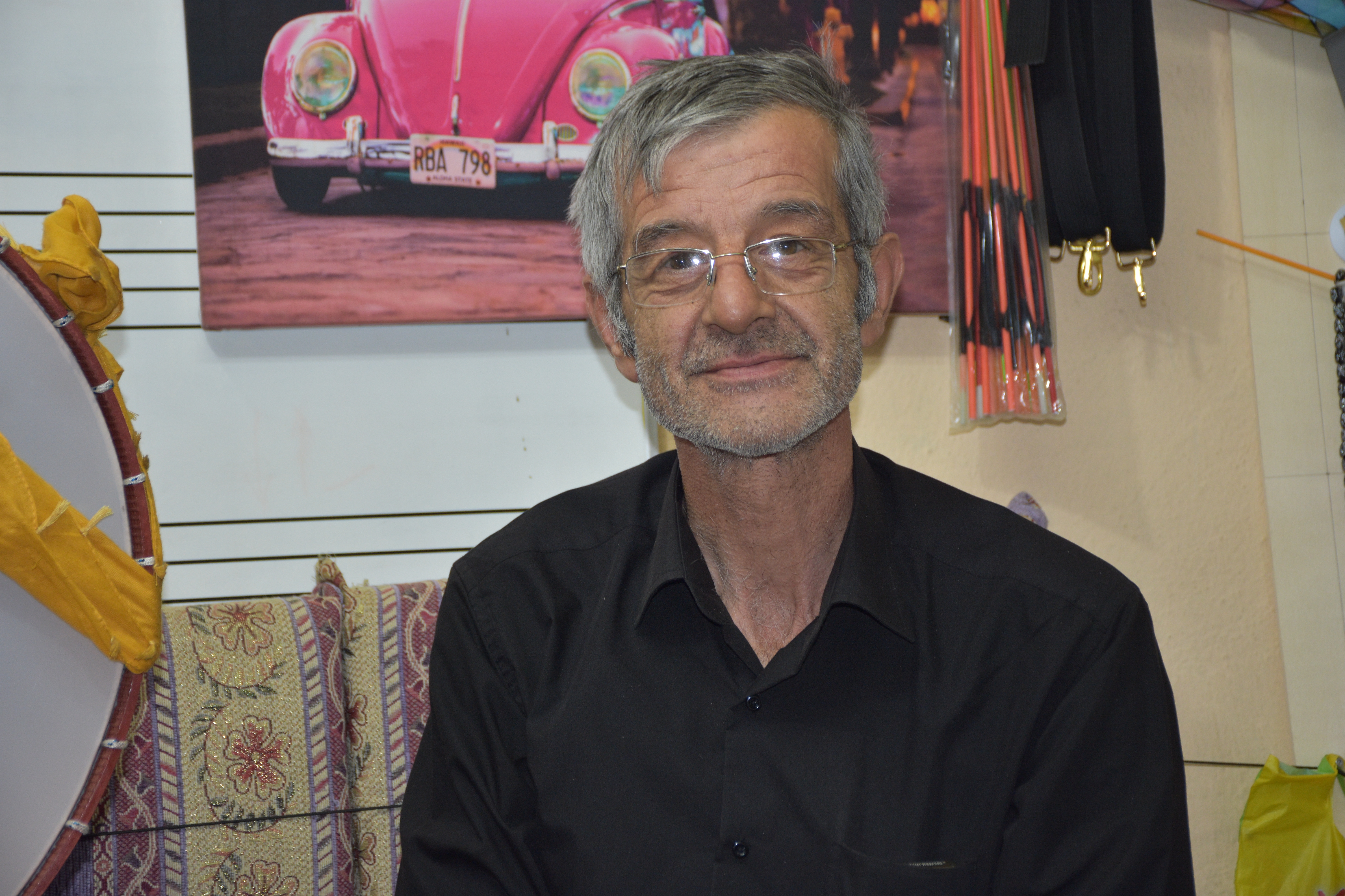 Müzikten Kopmak İstemedi! Belediyenin "Zurnacı İsmail"i emekli olunca davul üretimine el attı