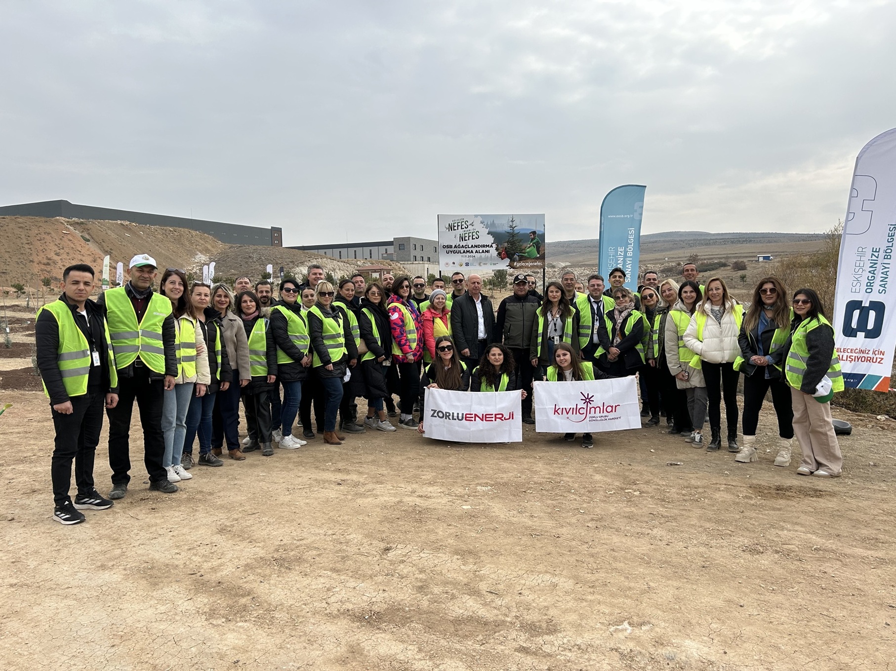 ZORLU ENERJİ ÇALIŞANLARI 450 FİDANI TOPRAKLA BULUŞTURDU