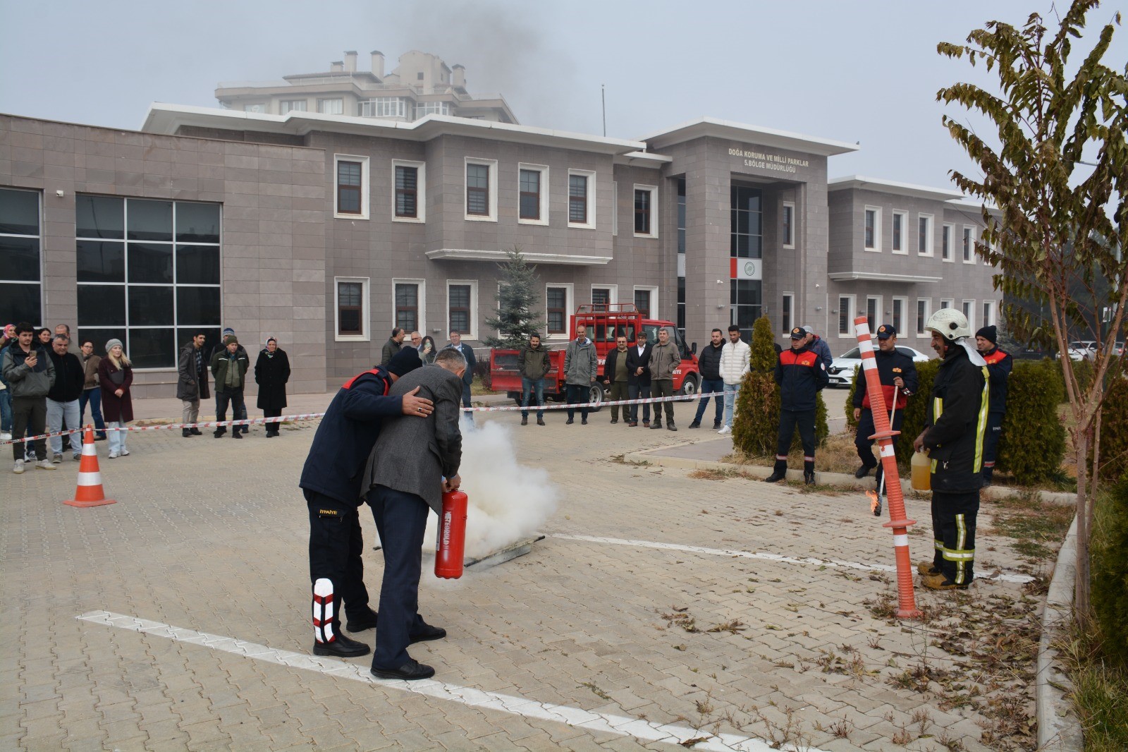 DKMP’de yangın tatbikatı!  Yangınlarla mücadelede zamanın önemine değinildi