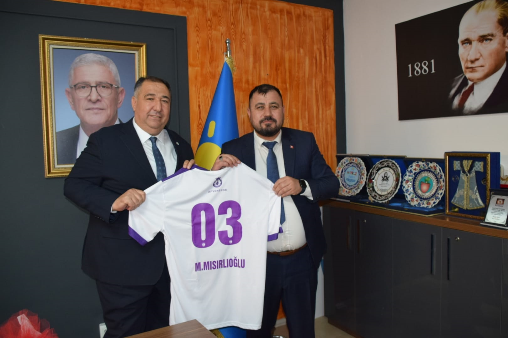Afyonspor’un Yeni Yönetimi İYİ Parti ile Bir Araya Geldi