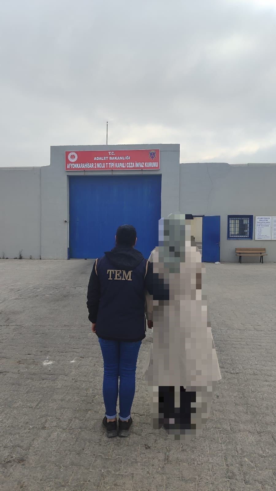 Afyonkarahisar’da FETÖ Operasyonu!  Firari Hükümlüler Cezaevine Gönderildi