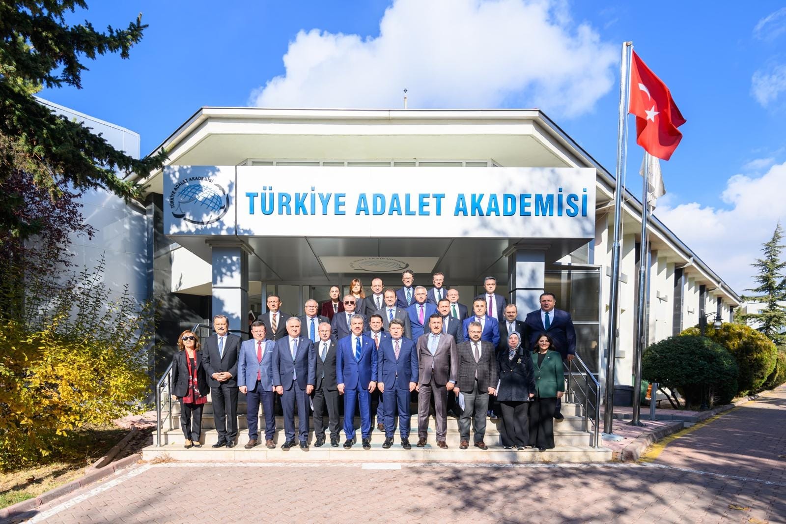 MİLLETVEKİLİ OLGUN, TÜRKİYE ADALET AKADEMİSİ'Nİ ZİYARET ETTİ