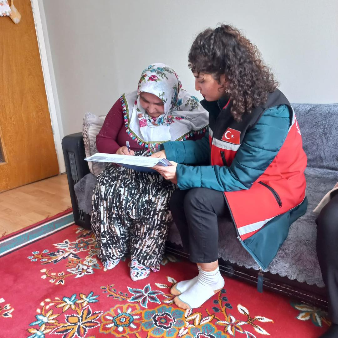 AİLE VE SOSYAL DESTEK PROGRAMI, TOPLUMUN İHTİYAÇLARINA YÖNELİK ÇÖZÜMLER SUNUYOR