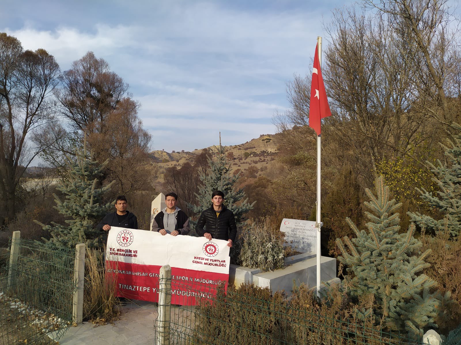 Öğrenciler Hem Eğlendi Hem Öğrendi Etkinlik Şehitlik Ziyaretiyle Son Buldu
