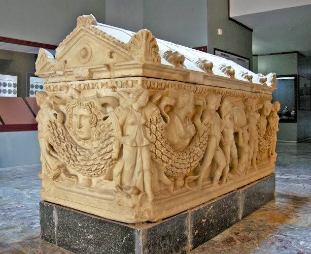 DİNAR İLÇESİNDE BULUNAN TARİHİ ESER, AFYON ARKEOLOJİ MÜZESİ'NDE SERGİLENİYOR