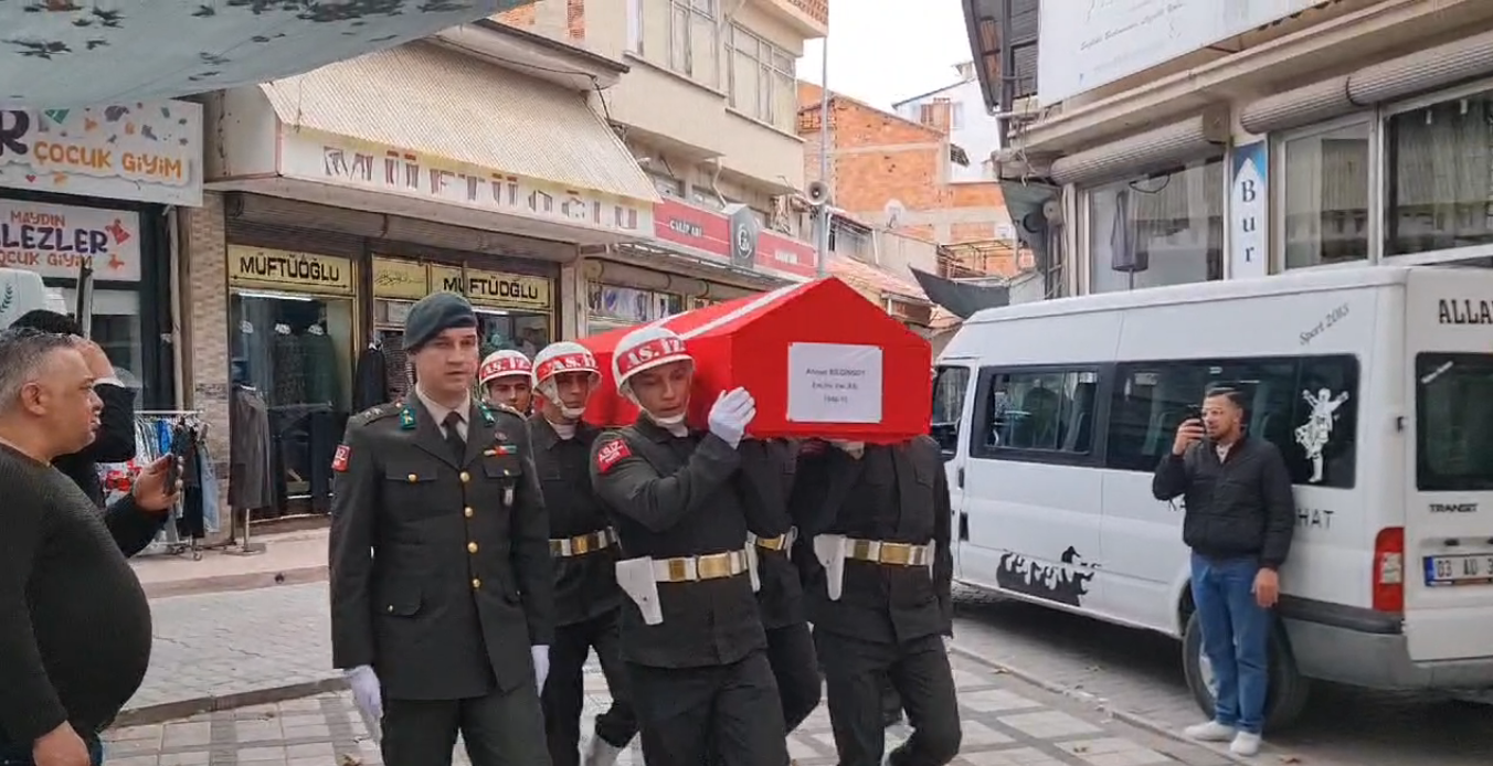 Emekli Albay Bilginsoy Memleketi  Sandıklı’da Son Yolculuğuna Uğurlandı