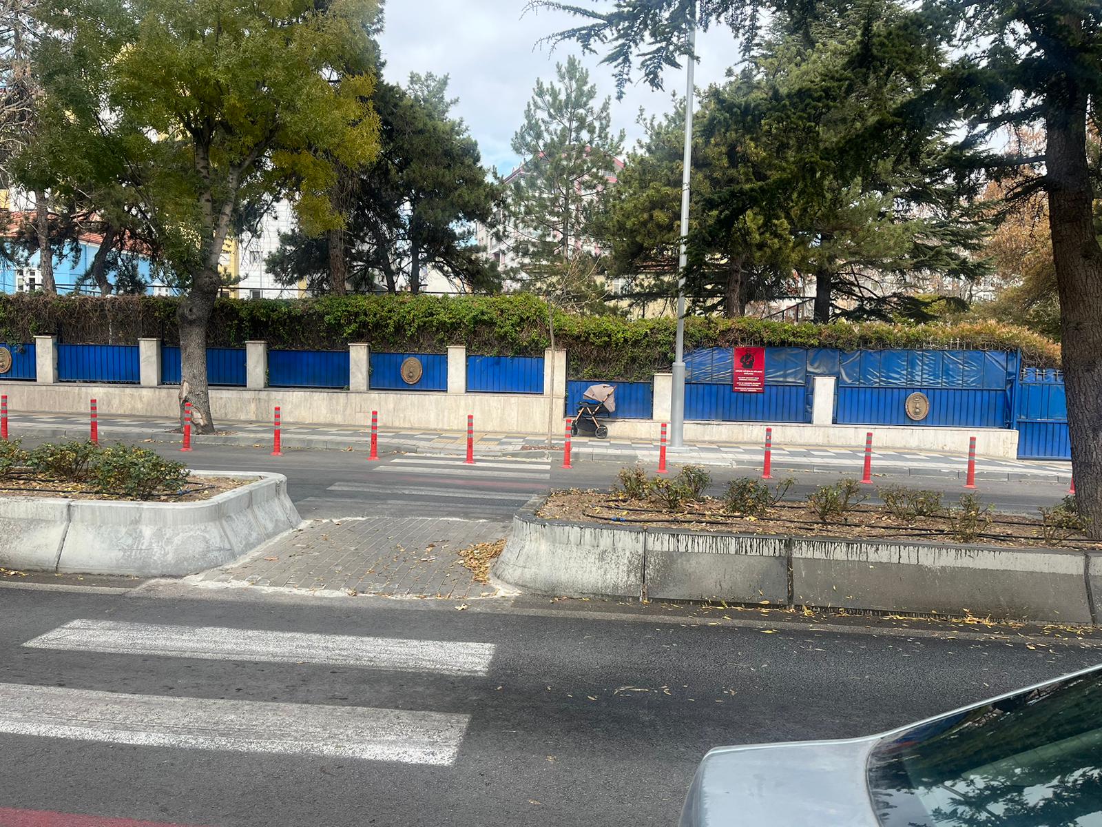 Kent Merkezindeki  Şüpheli Paket Alarmı Polisi Alarma Geçirdi