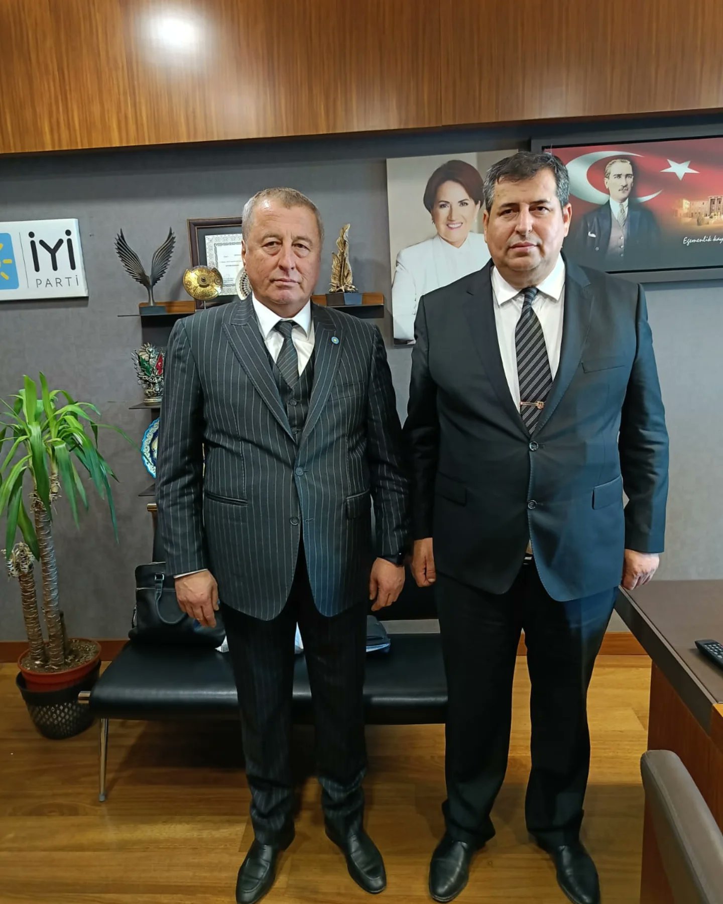 MİLLETVEKİLİ OLGUN GAZİ MECLİSİNDE KONUKLARINI AĞIRLADI