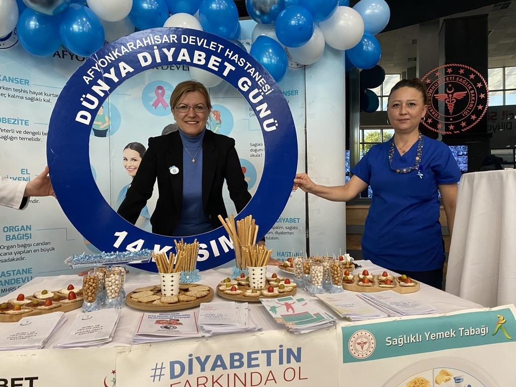 DEVLET HASTANESİ, DÜNYA DİYABET GÜNÜNDE ETKİNLİKLER DÜZENLEDİ