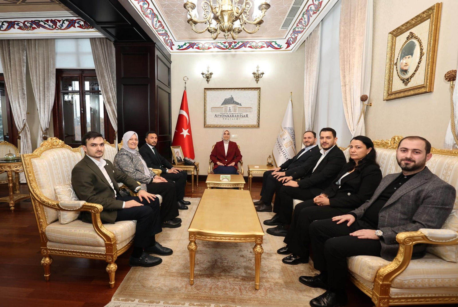 VALİ YİĞİTBAŞI, YEŞİLAY GENEL BAŞKANI DİNÇ'İ AĞIRLADI
