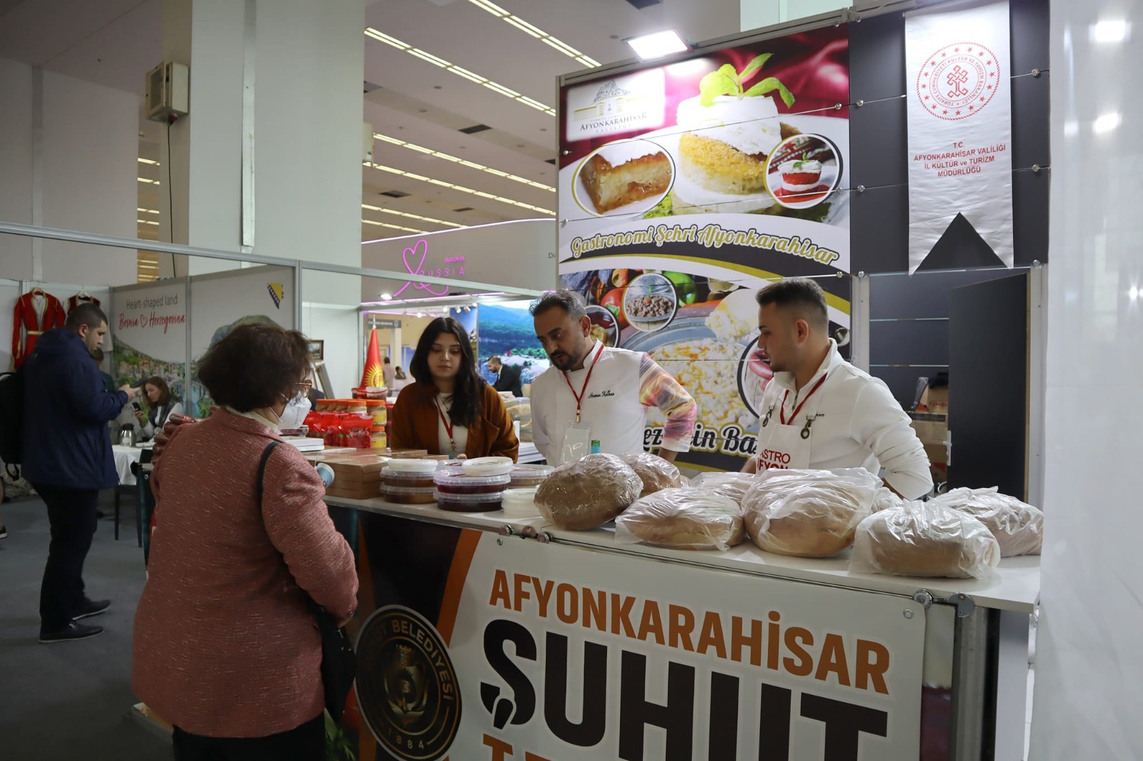 MİLLETVEKİLİ OLGUN, 7. ULUSLARARASI TURİZM VE SEYAHAT FUARI'NI ZİYARET ETTİ