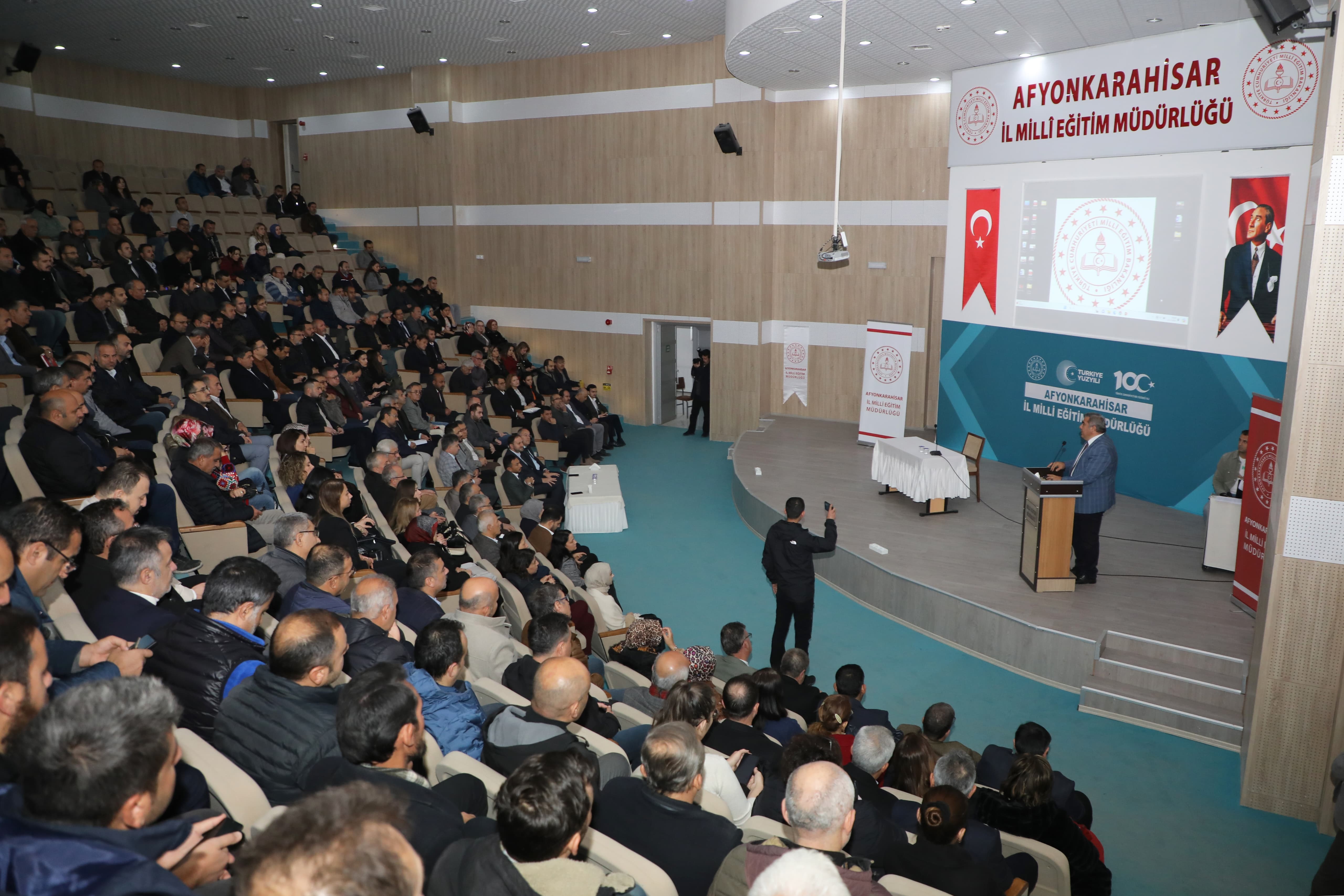 Yeşilay Başkanı Dinç: "Bağımlılıkla alakalı cepheler genişledi"