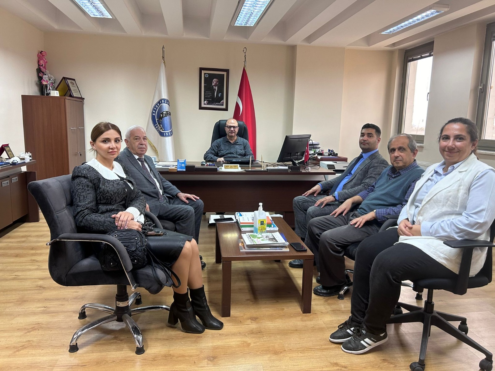 LENKERAN DEVLET ÜNİVERSİTESİNDEN AFYON KOCATEPE ÜNİVERSİTESİNE ZİYARET