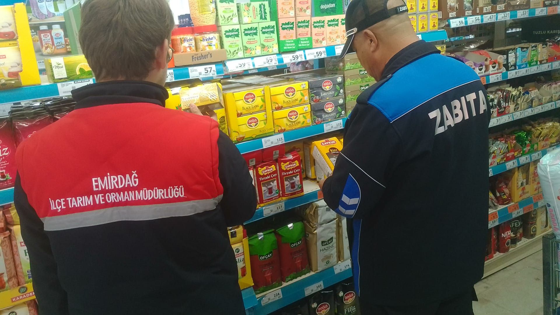 Emirdağ Belediyesi Market ve Kasaplarda Kapsamlı Denetim Gerçekleştirdi