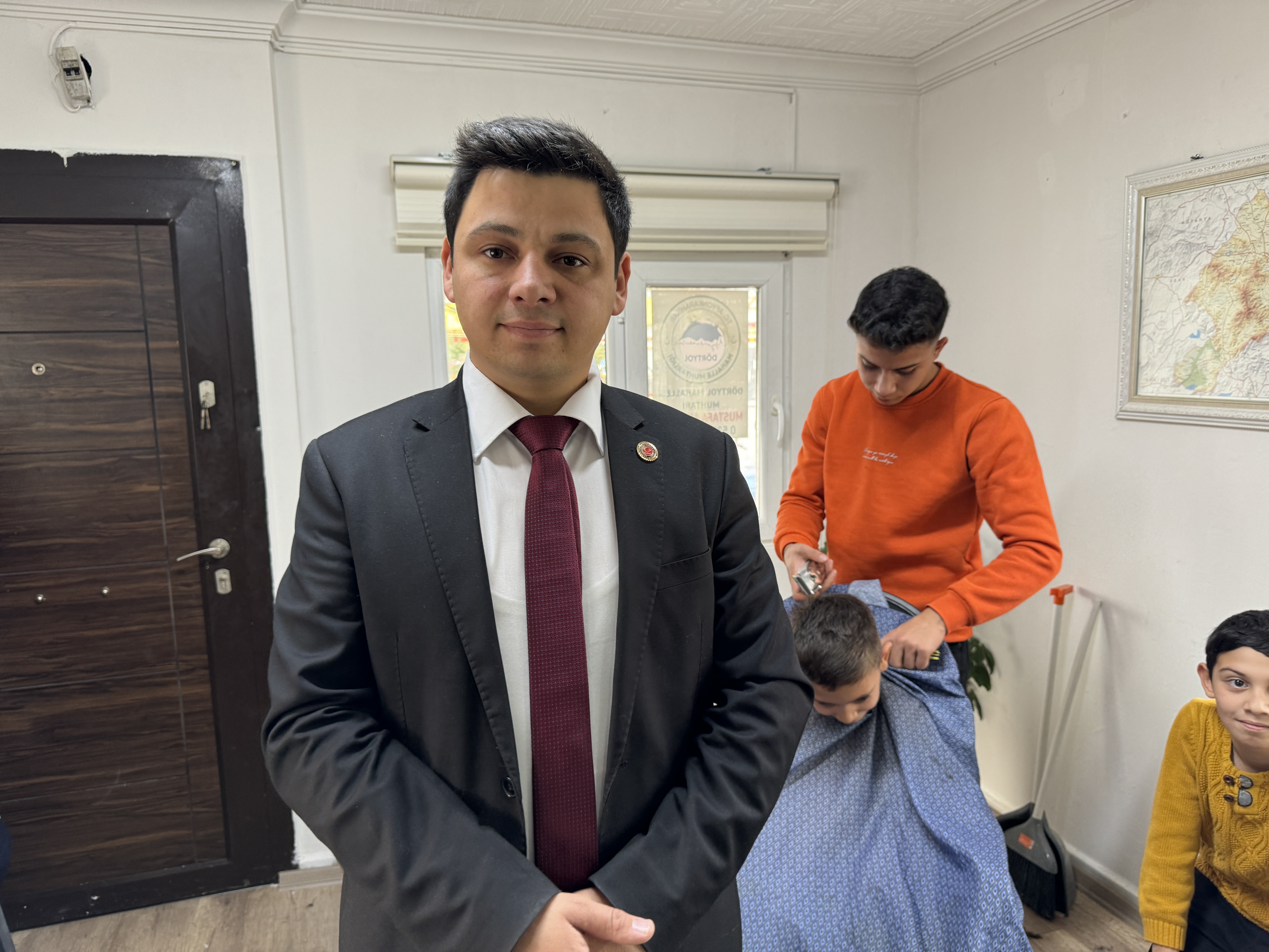 'Mahallemizin Çocukları Ücretsiz Saç Tıraşı Oluyor' Projesi Büyük İlgi Görüyor