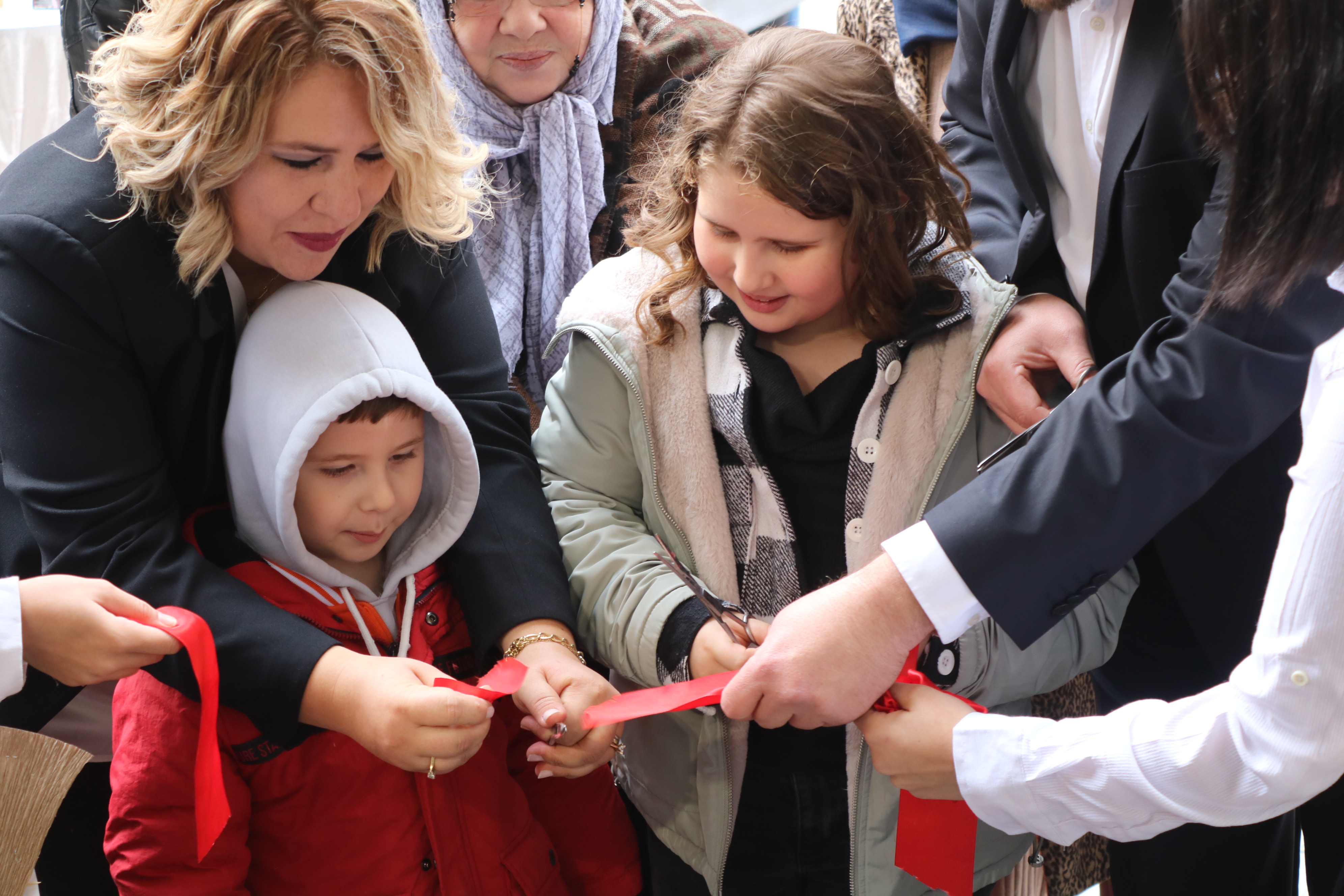 BG Life Butik, Erenler Mahallesi'nde Hizmete Açıldı