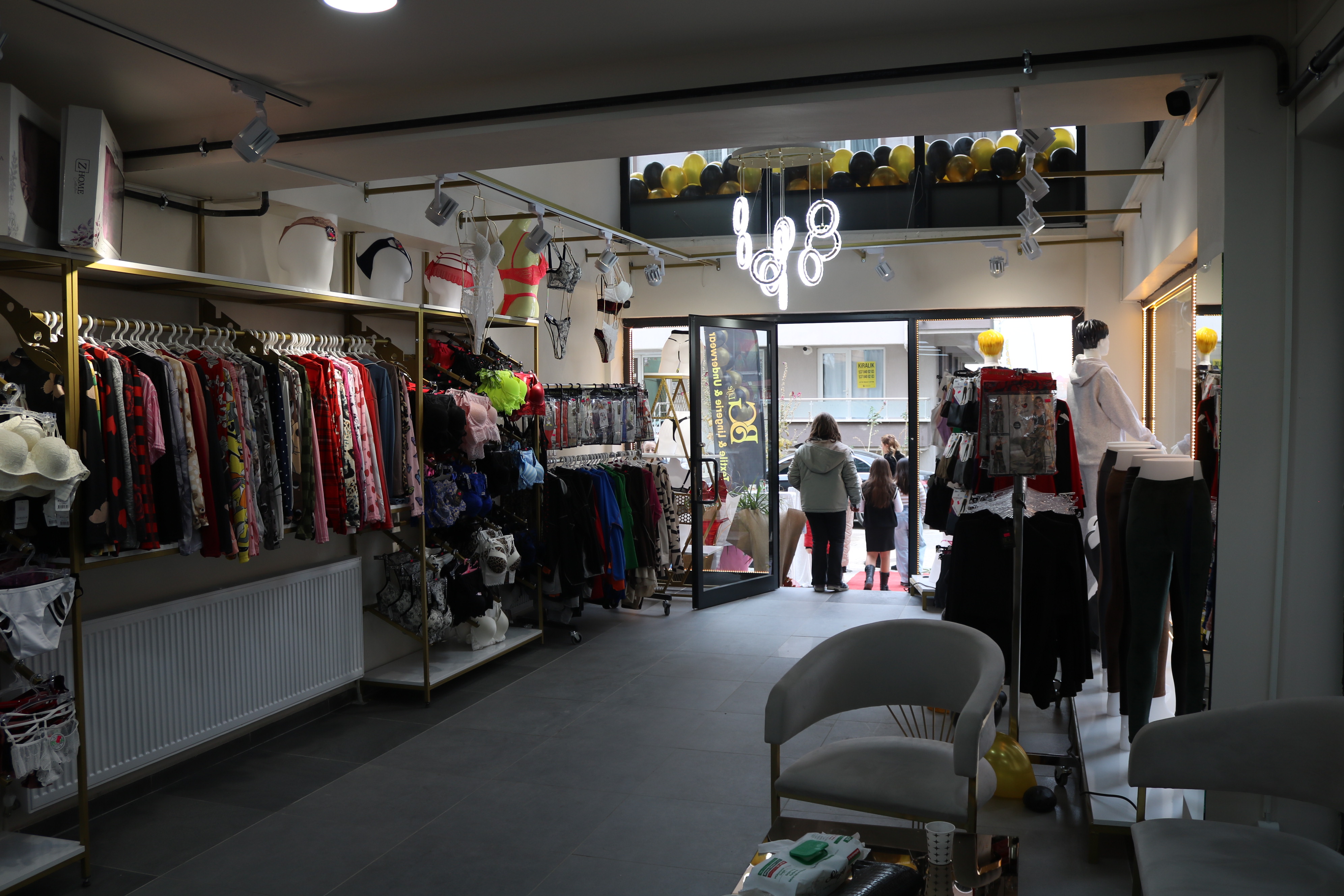 BG Life Butik, Erenler Mahallesi'nde Hizmete Açıldı