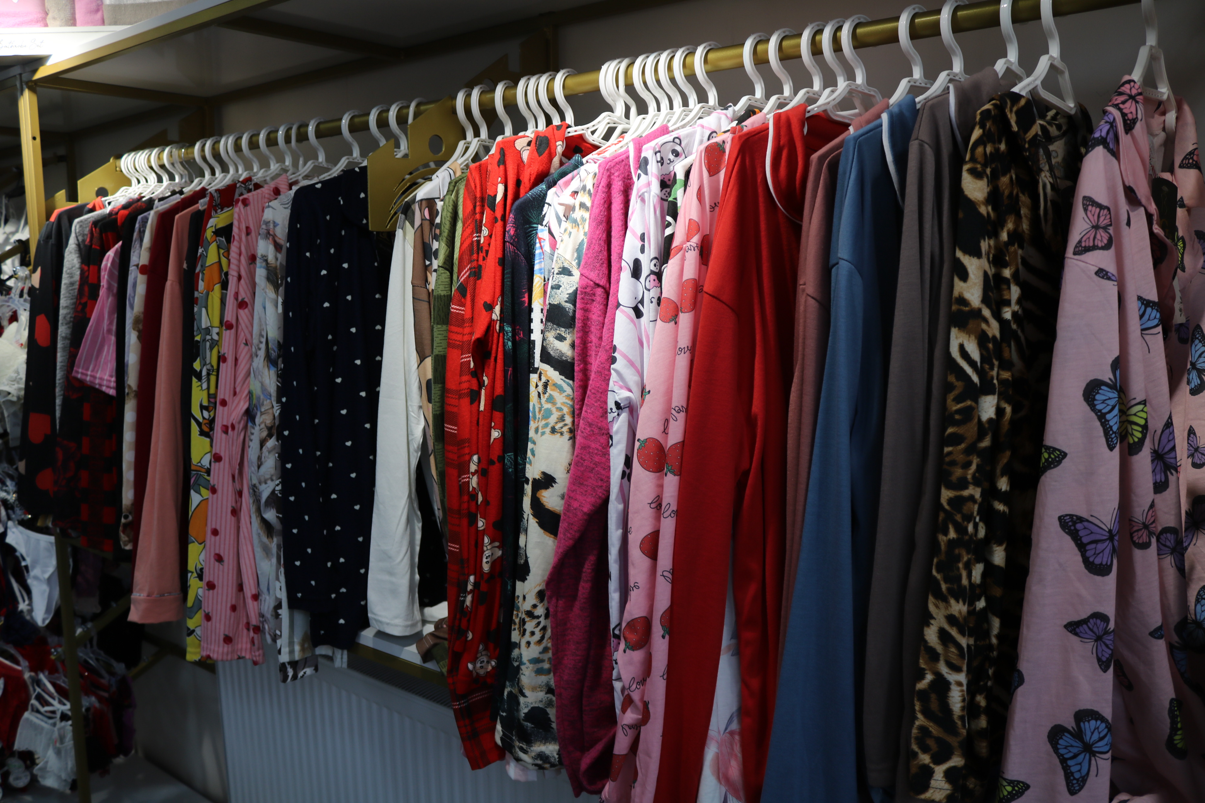 BG Life Butik, Erenler Mahallesi'nde Hizmete Açıldı